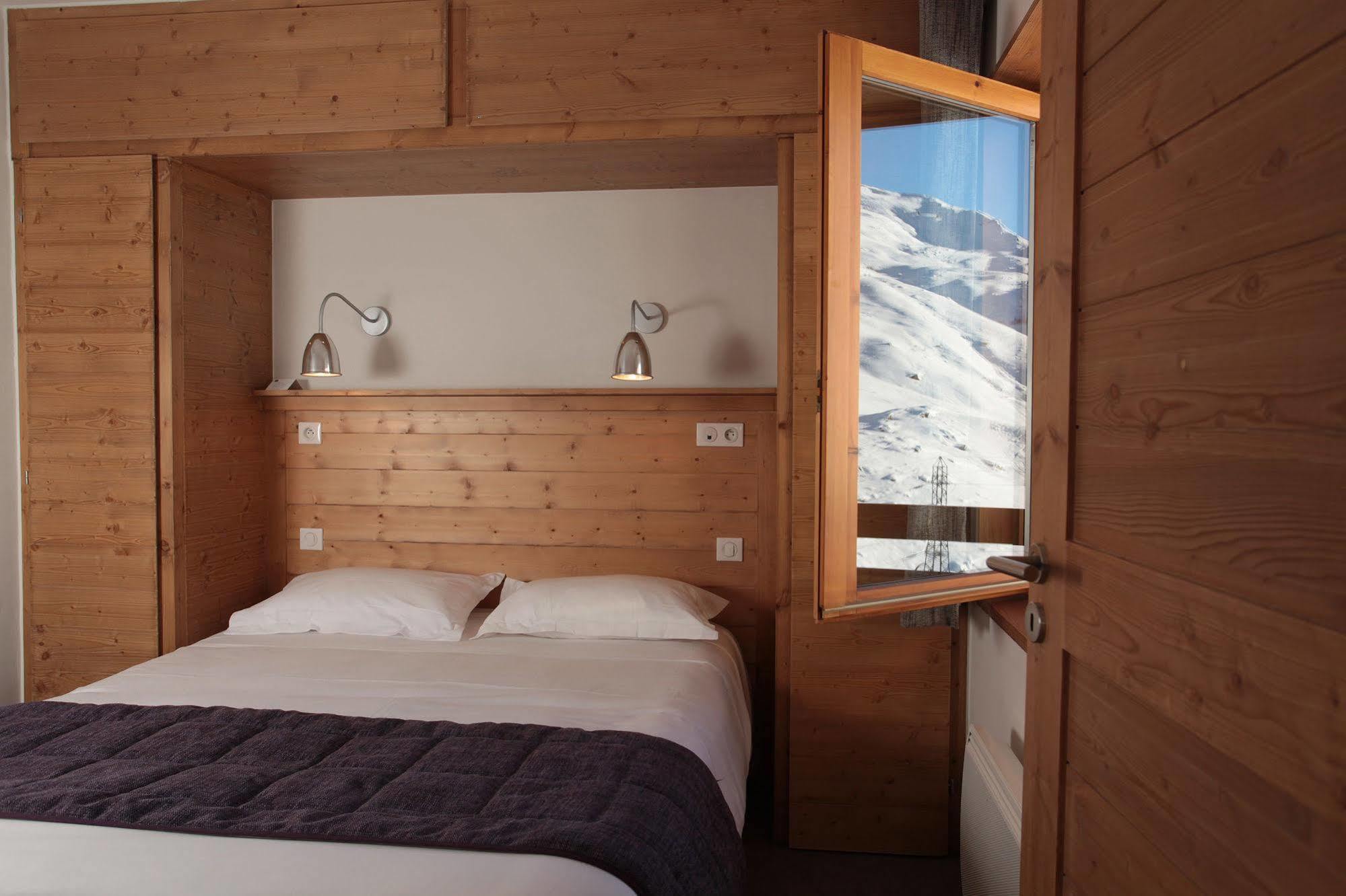 Le Chalet Du Mont Vallon Spa Resort Les Menuires ภายนอก รูปภาพ